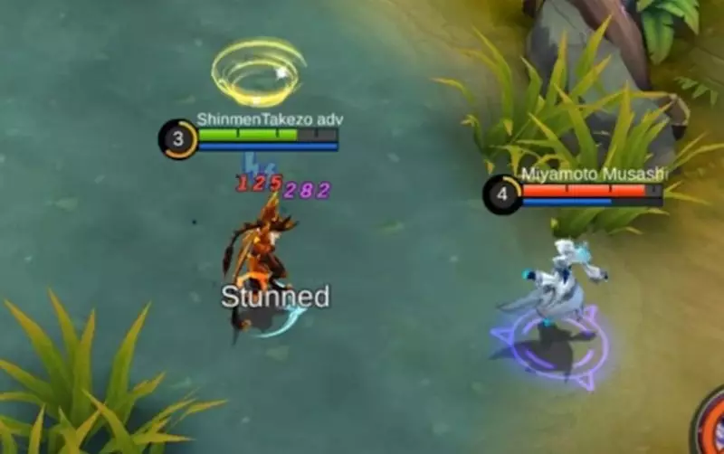 contoh crowd control